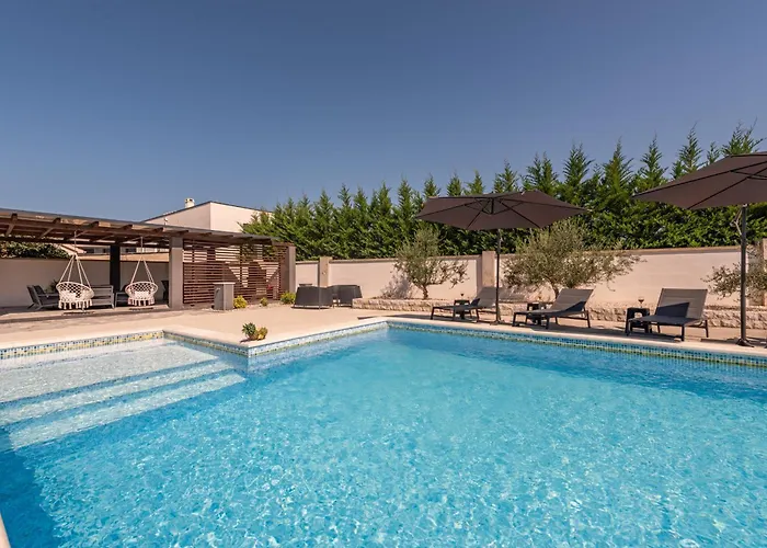 Miranda With Pool Zaton (Zadar)