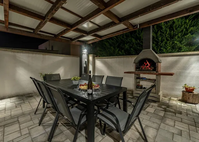 Villa Miranda With Pool Zaton (Zadar)