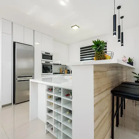 Villa Miranda With Pool *