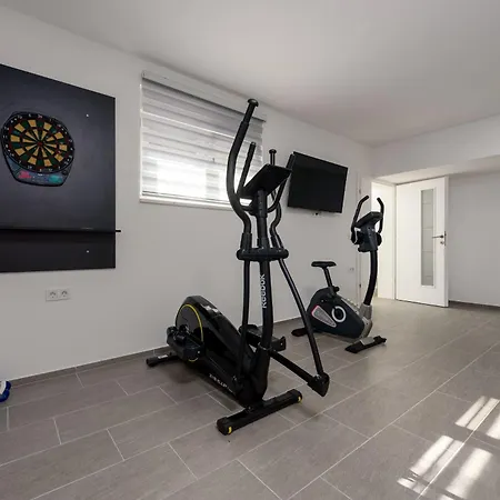 Miranda With Pool Villa