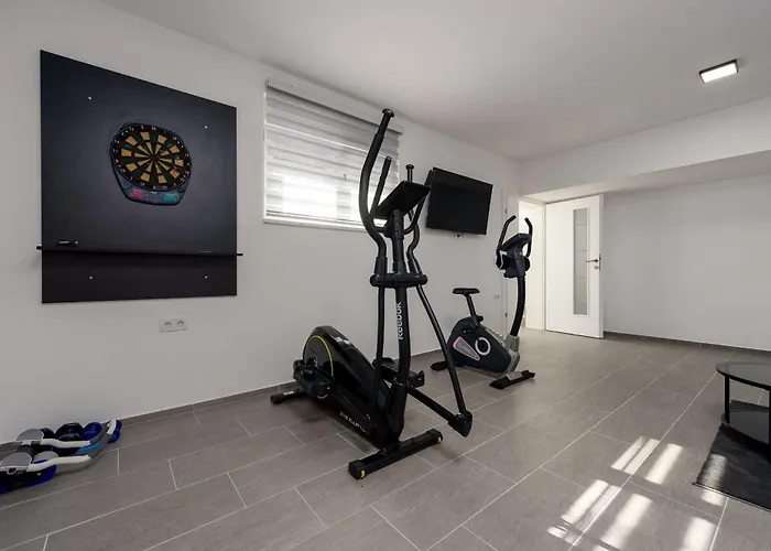 Miranda With Pool Villa